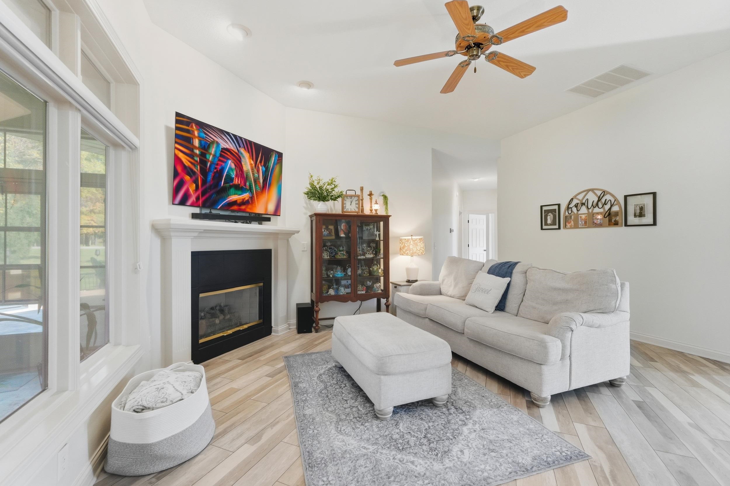 1902 Bent Tree Court Auburn, IN 46706 - Photo 9 of 36