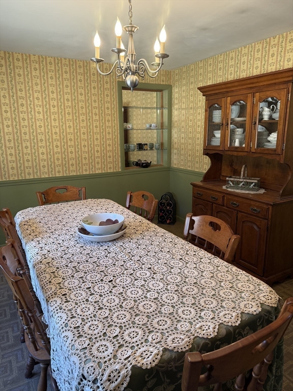 208 New Boston Road Sturbridge, MA 01566 - Photo 4 of 17