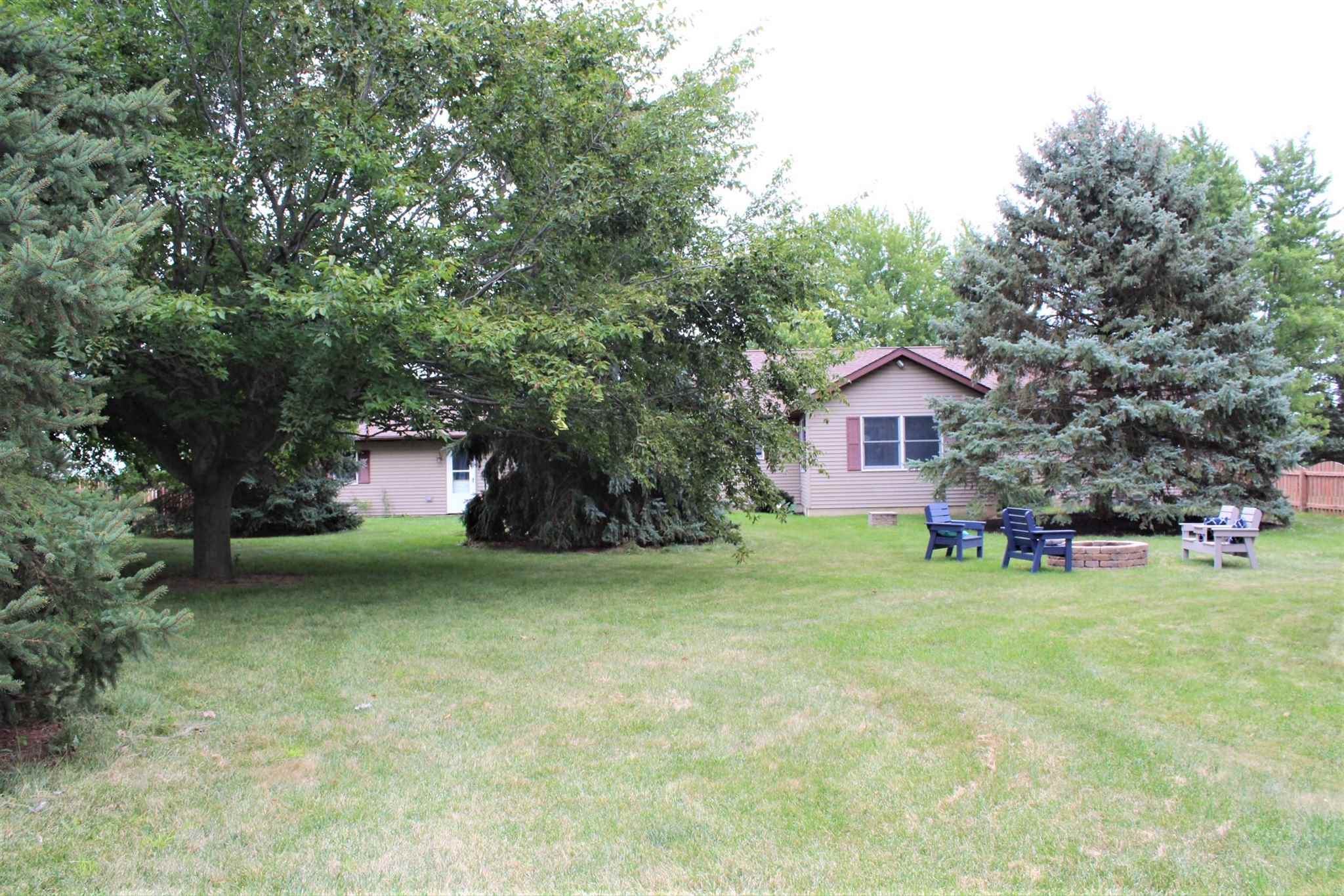 14520 Smith Road Yoder, IN 46798 - Photo 9 of 34