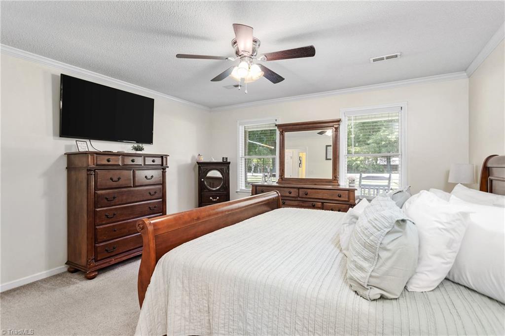 5861 Jones Road Walkertown, NC 27051 - Photo 14 of 45 Gallery Image 14