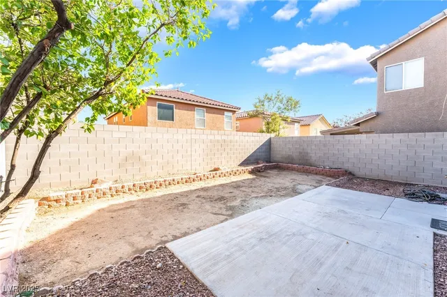 $391,999 | 9468 Plover Falls Avenue, Las Vegas, NV 89149