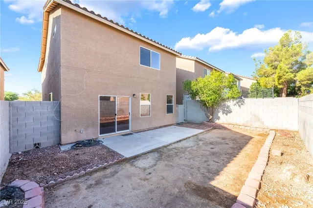 $391,999 | 9468 Plover Falls Avenue, Las Vegas, NV 89149