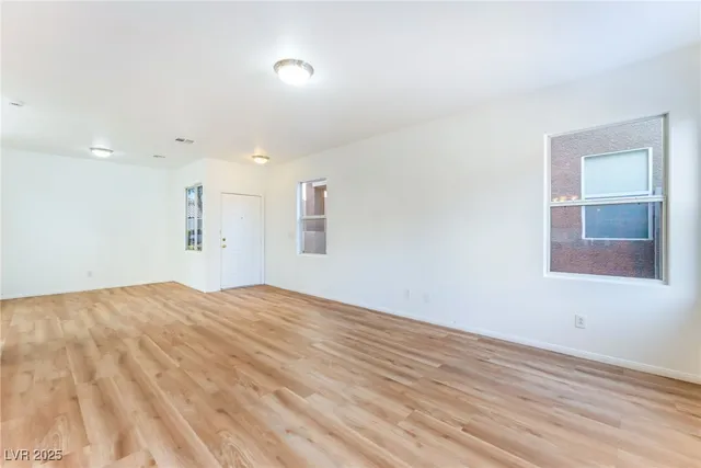 $391,999 | 9468 Plover Falls Avenue, Las Vegas, NV 89149