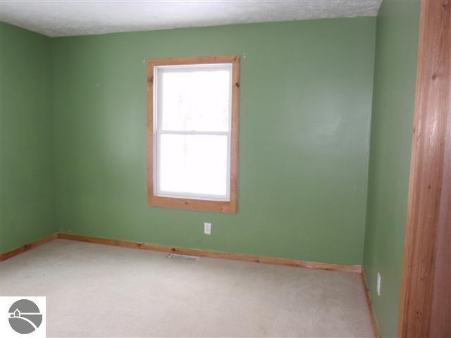 7597 Narrow Gauge Road Beulah, MI 49617 - Photo 8 of 23 1742155-7.JPG