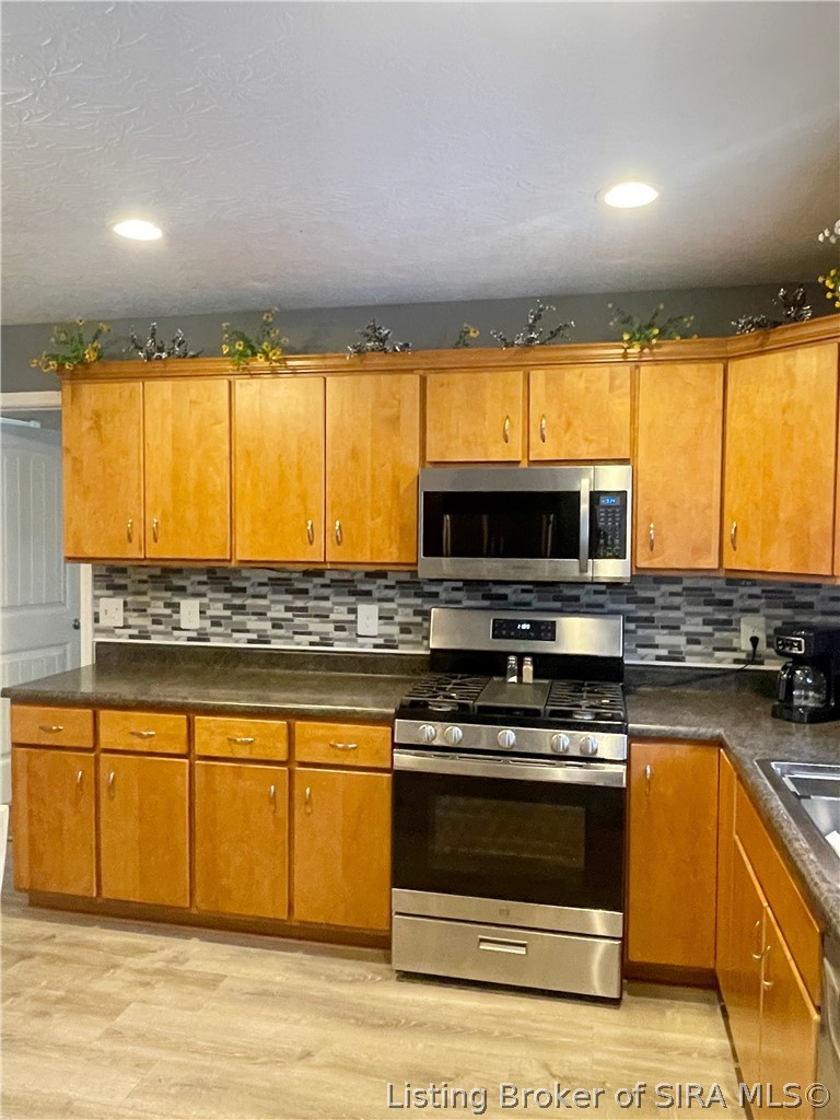 3668 Tee Road Northeast Corydon, IN 47112 - Photo 15 of 51 Abundance of Cabinets and Counter Space!