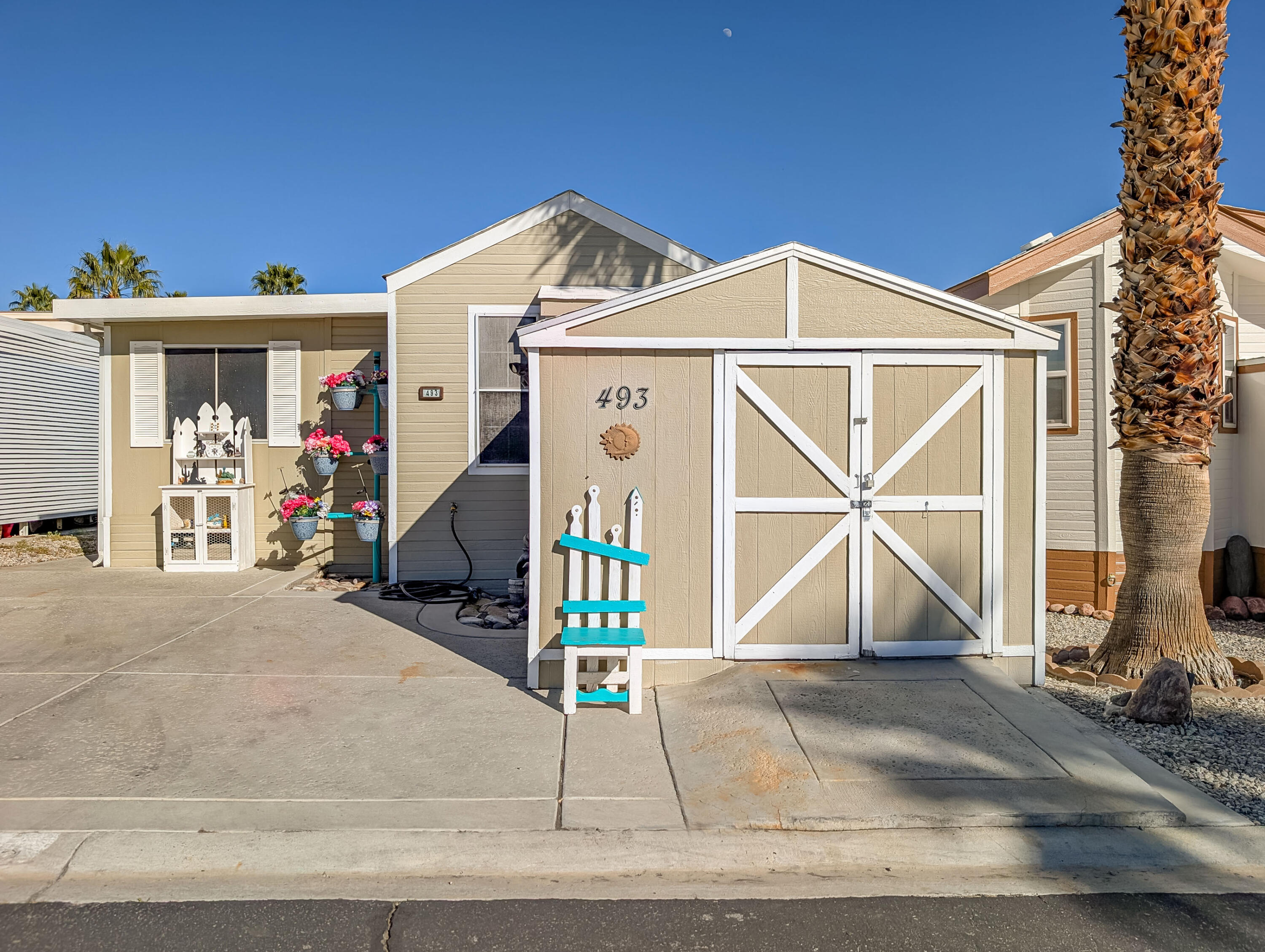 70200 Dillon Road, Unit 493 Desert Hot Springs, CA 92241 - Photo 2 of 35 a view of a house