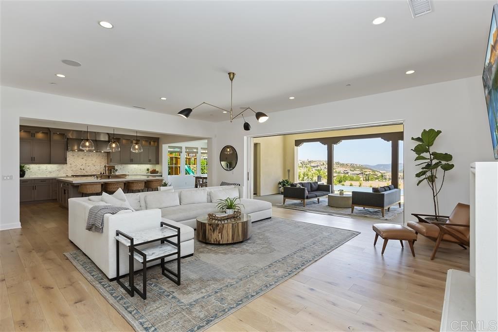 889 Pearl Drive San Marcos, CA 92078 - Photo 13 of 25