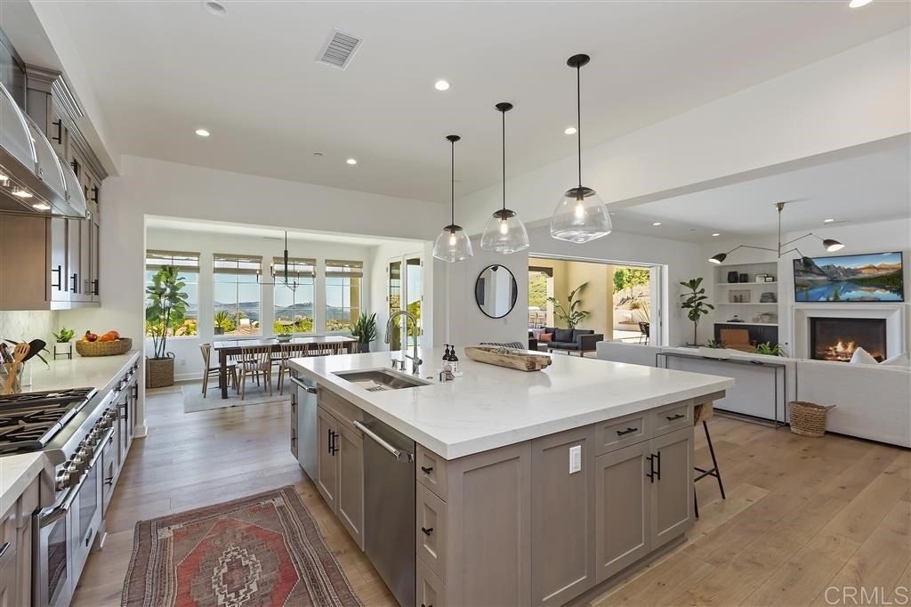 889 Pearl Drive San Marcos, CA 92078 - Photo 15 of 25