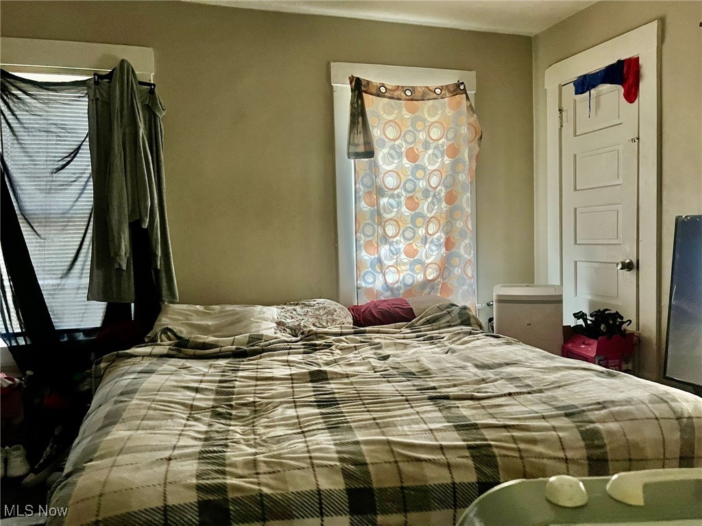 836 Rudyard Road Cleveland, OH 44110 - Photo 7 of 13