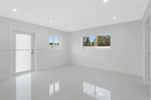 $750,000 | 9851 Jamaica Drive, Cutler Bay, FL 33189