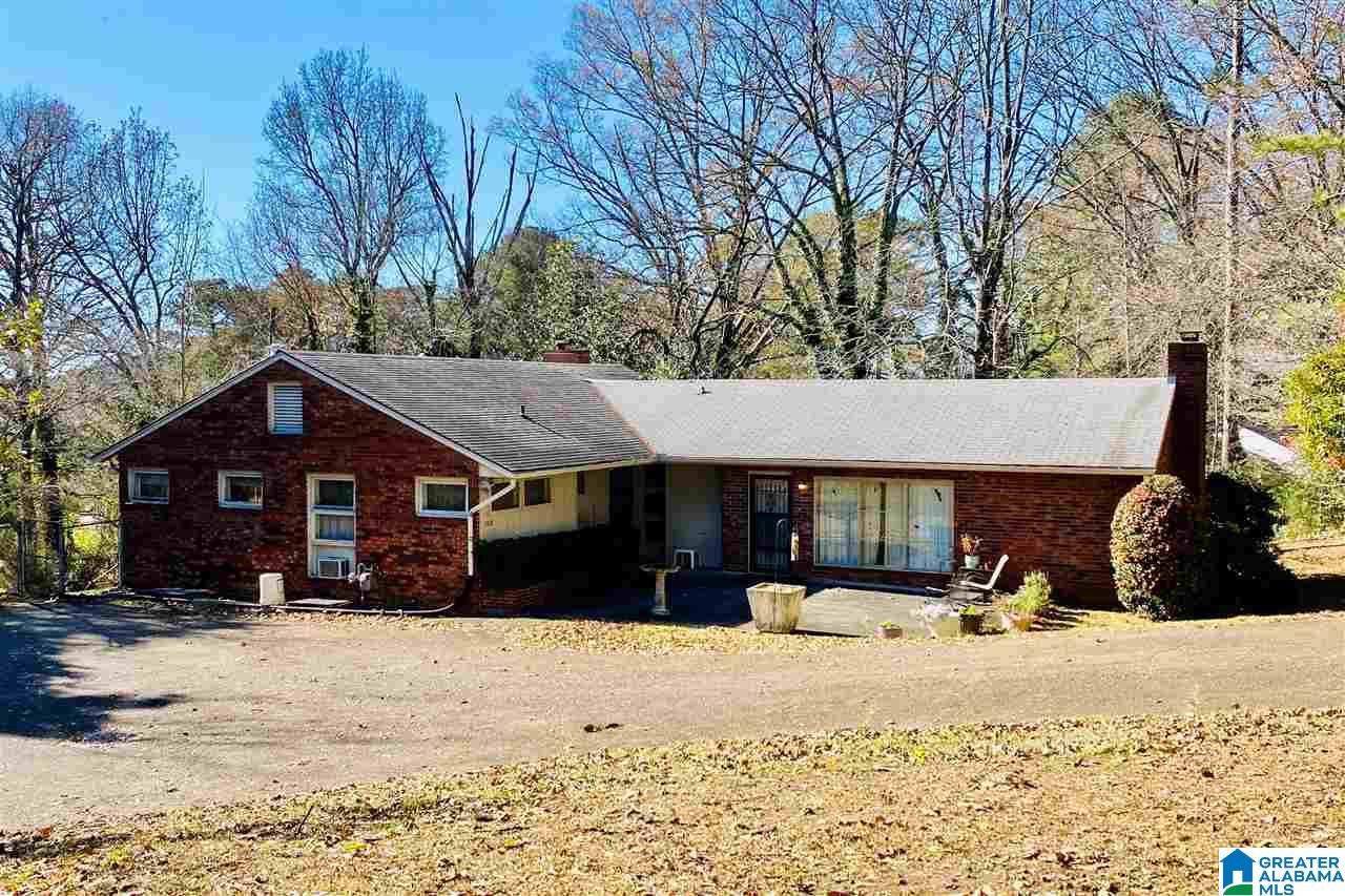 1108 Altamont Road Anniston, AL 36207 - Photo 1 of 50