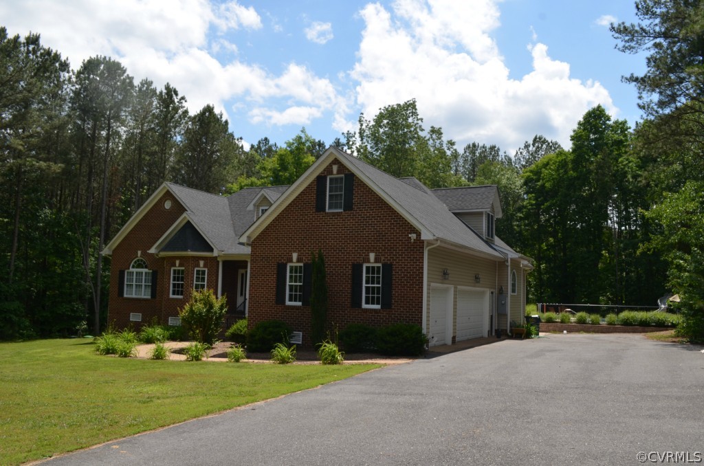 12450 Riverway Road Chesterfield, VA 23838 - Photo 2 of 24
