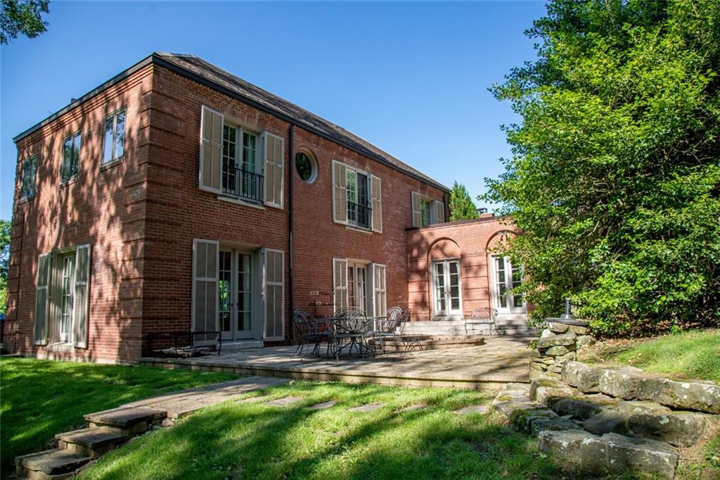 340 Fox Chapel Road Pittsburgh, PA 15238 - Photo 23 of 25 Gallery Image 23