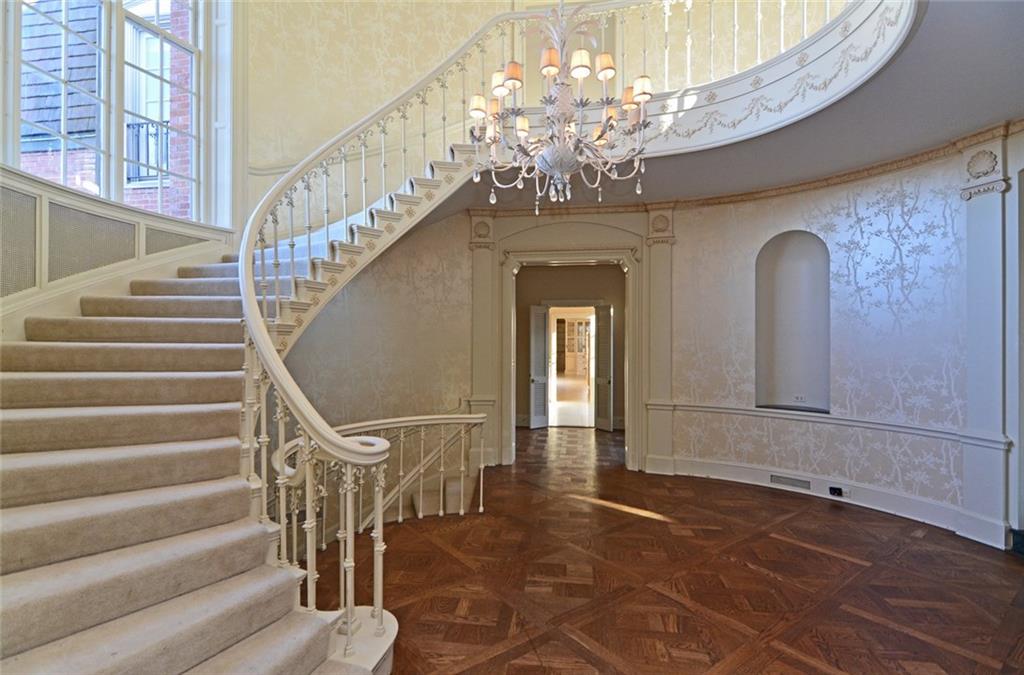 340 Fox Chapel Road Pittsburgh, PA 15238 - Photo 5 of 25 Gallery Image 5