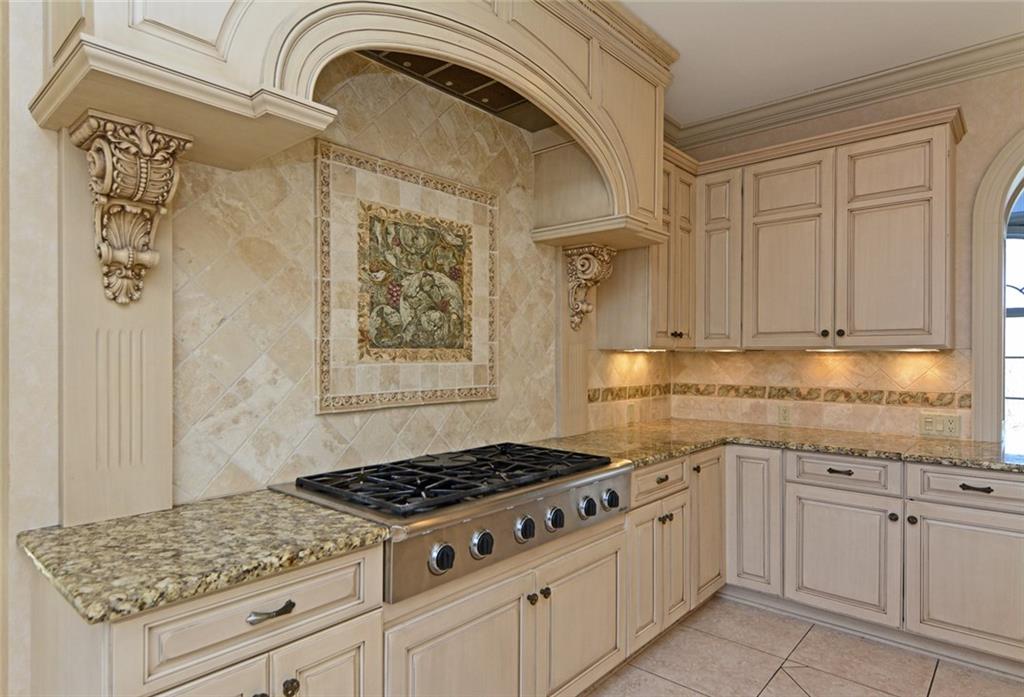 340 Fox Chapel Road Pittsburgh, PA 15238 - Photo 8 of 25 Gallery Image 8