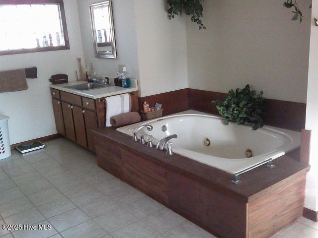2391 Bill Hooks Road Whiteville, NC 28472 - Photo 24 of 39 Master bath Whirlpool