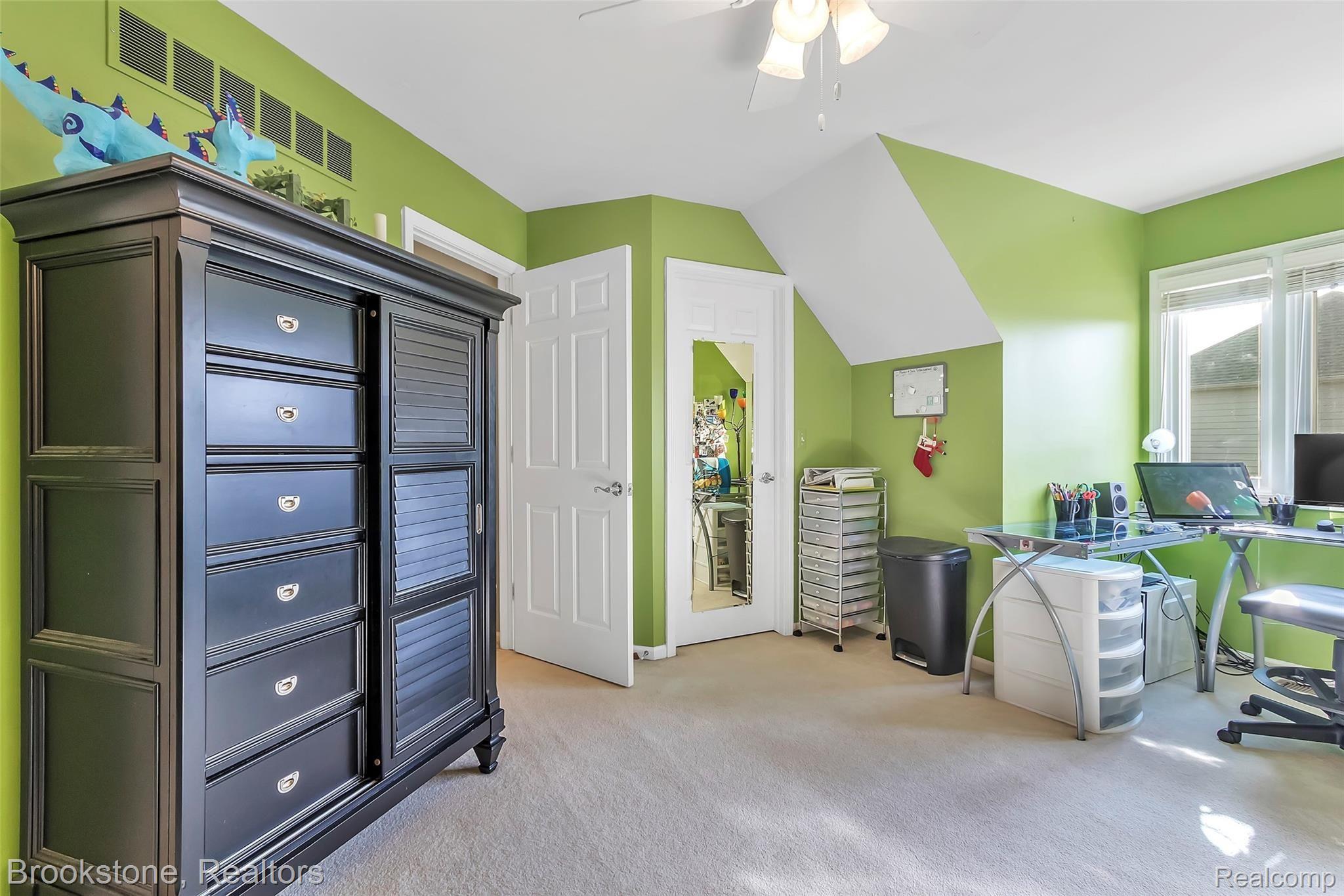 4110 Ridge Side Drive Rochester, MI 48306 - Photo 37 of 51 4110-Ridge-Side-Dr-Rochester-MI-32.jpg
