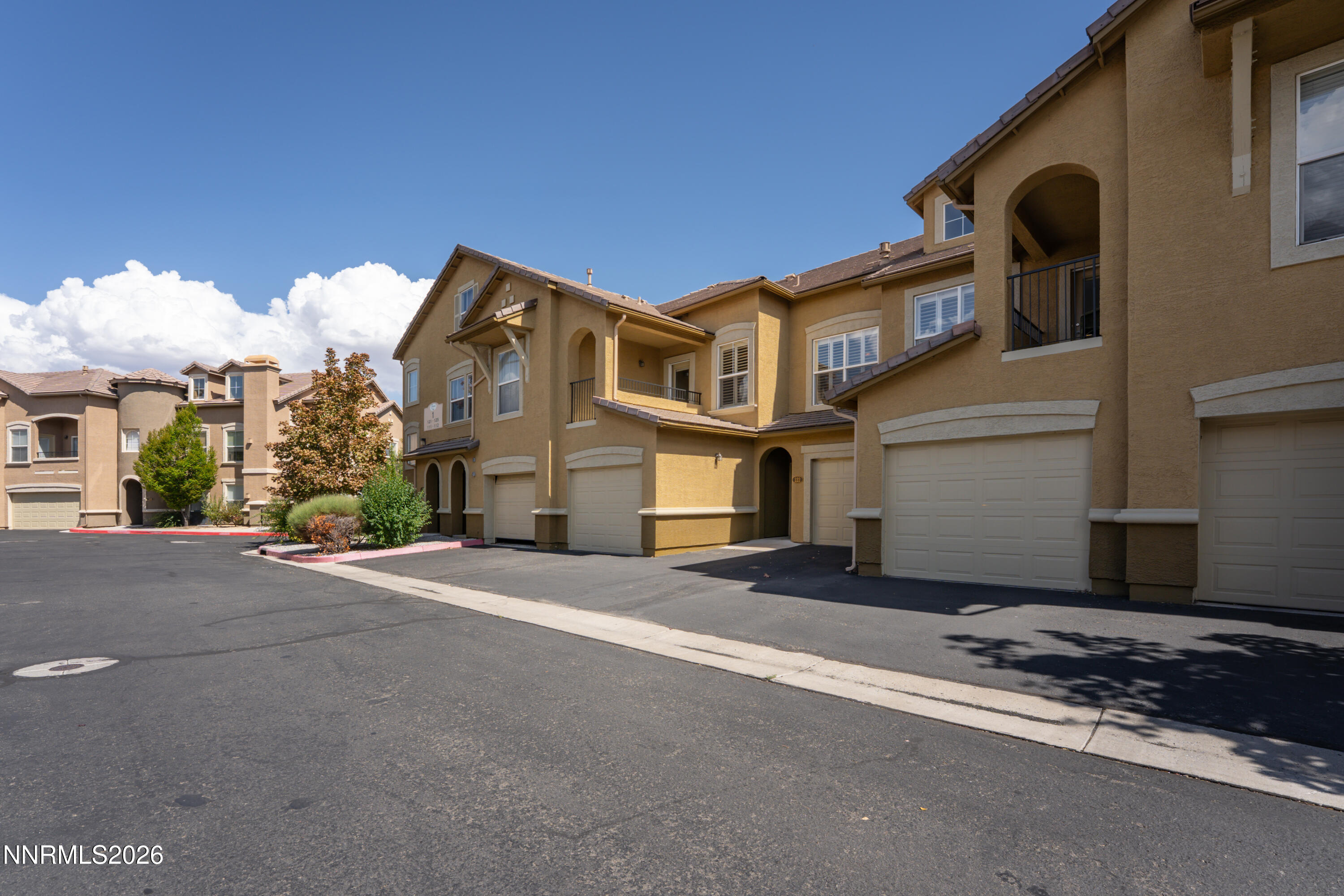 1325 South Meadows Parkway, Unit 122 Reno, NV 89521 - Photo 5 of 33 06-1325 South Meadows Pkwy Unit 122 Reno