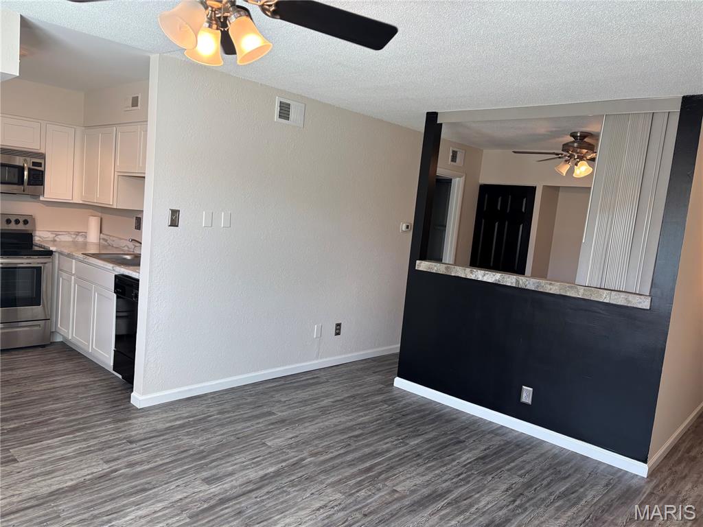 824 Dumont Place, Unit C St. Louis, MO 63125 - Photo 7 of 28