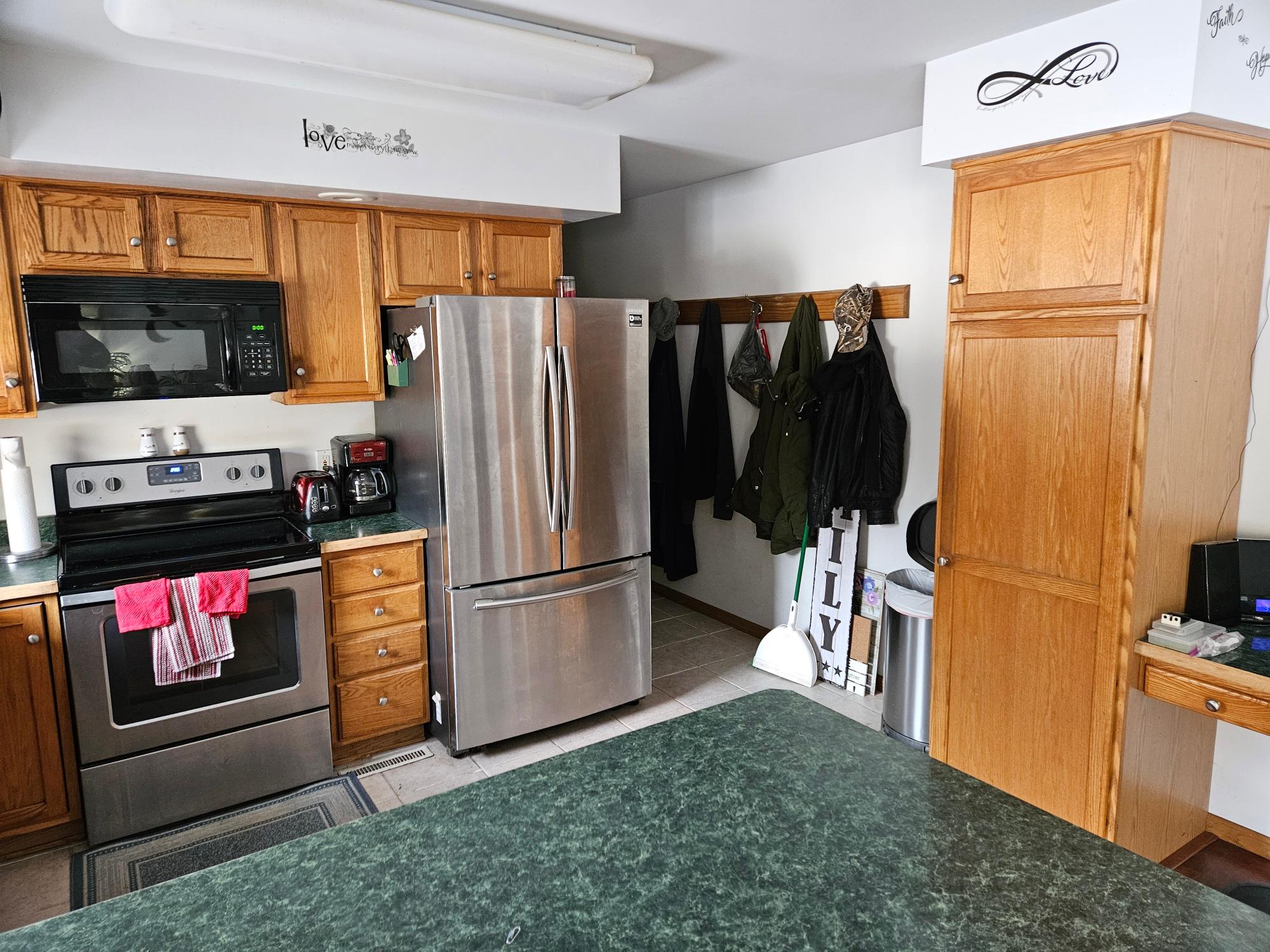 W14697 Pine Road Gleason, WI 54435 - Photo 7 of 30 Gallery Image 7