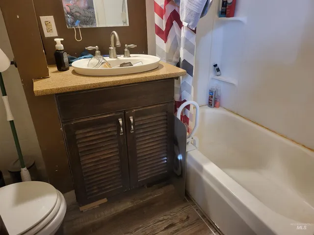 $530,000 | 330 2nd Avenue North, Twin Falls, ID 83301