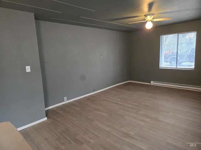 $530,000 | 330 2nd Avenue North, Twin Falls, ID 83301