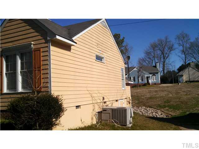 2116 Havering Place Raleigh, NC 27604 - Photo 2 of 3 Photo 2