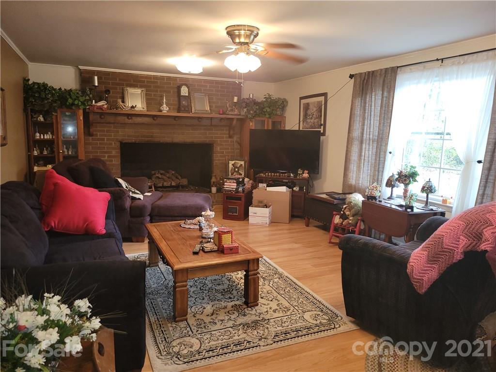 484 Vestal Road Troy, NC 27371 - Photo 2 of 19 Gallery Image 2