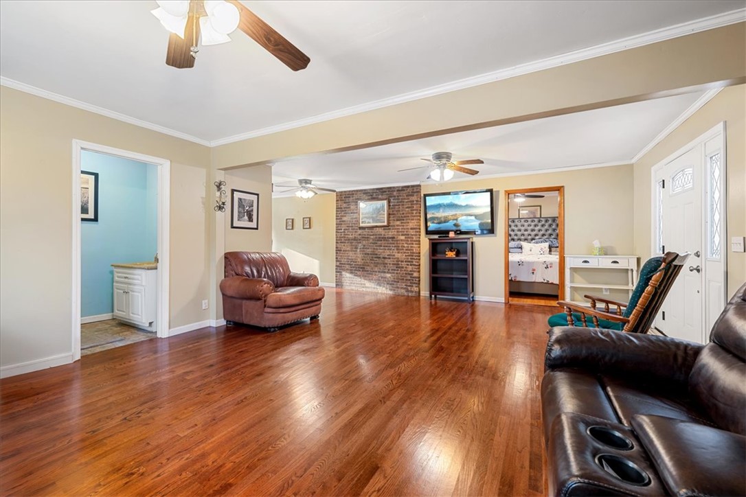 135 Stalling Ridge Road Pickens, SC 29671 - Photo 15 of 49
