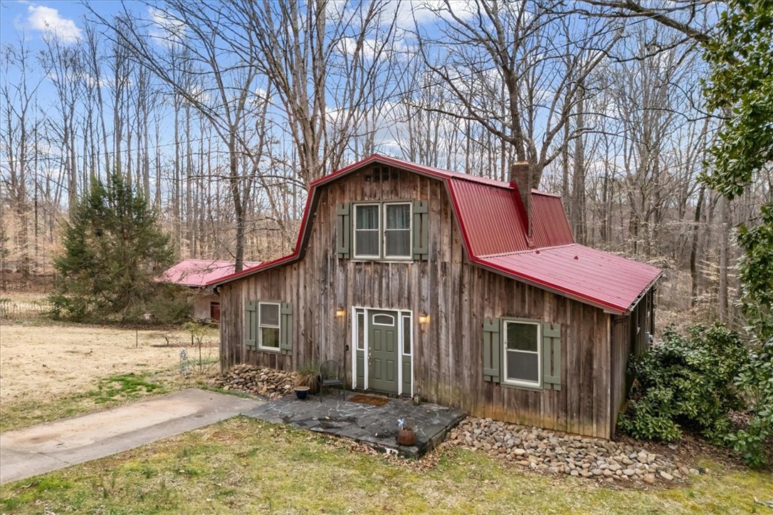 135 Stalling Ridge Road Pickens, SC 29671 - Photo 41 of 49