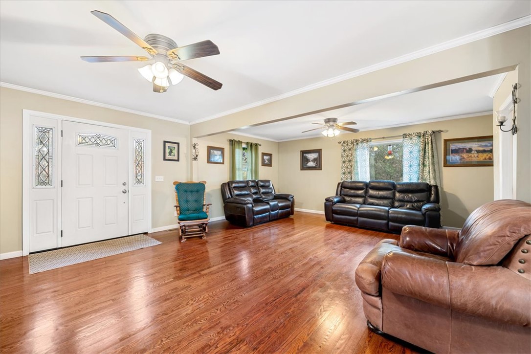 135 Stalling Ridge Road Pickens, SC 29671 - Photo 6 of 49