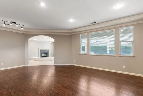$599,900 | 3604 Hillglen Avenue, Modesto, CA 95355