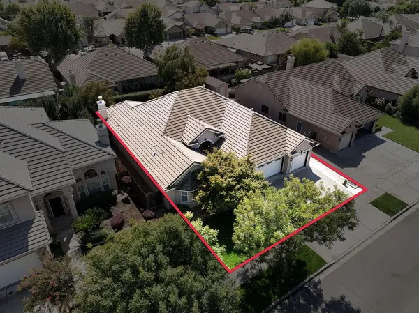 $599,900 | 3604 Hillglen Avenue, Modesto, CA 95355