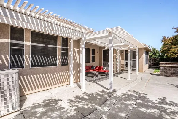 $599,900 | 3604 Hillglen Avenue, Modesto, CA 95355