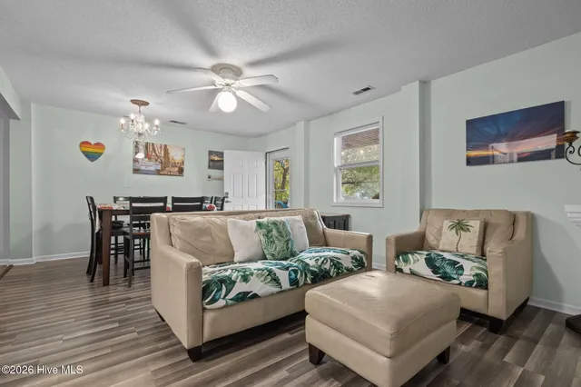 $775,000 | 404 Bogue Inlet Drive, Emerald Isle, NC 28594