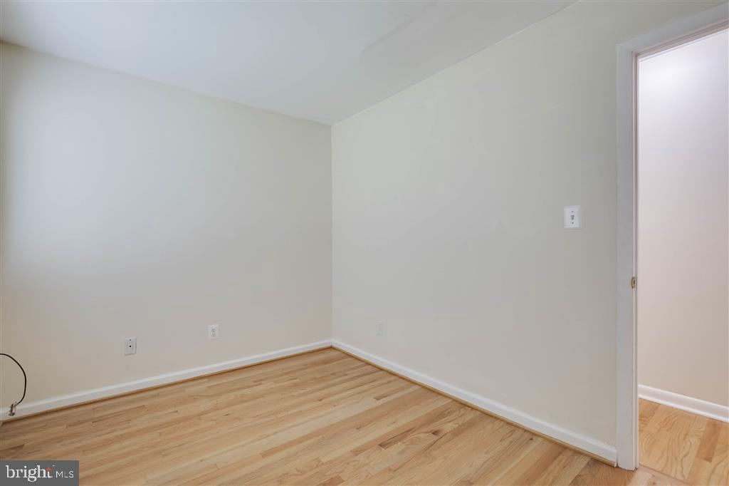 11303 Geddys Court Reston, VA 20191 - Photo 14 of 32 Gallery Image 14