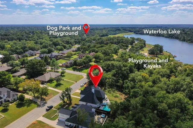 a view of a sign in a city