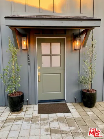 a view of a entryway door of the house