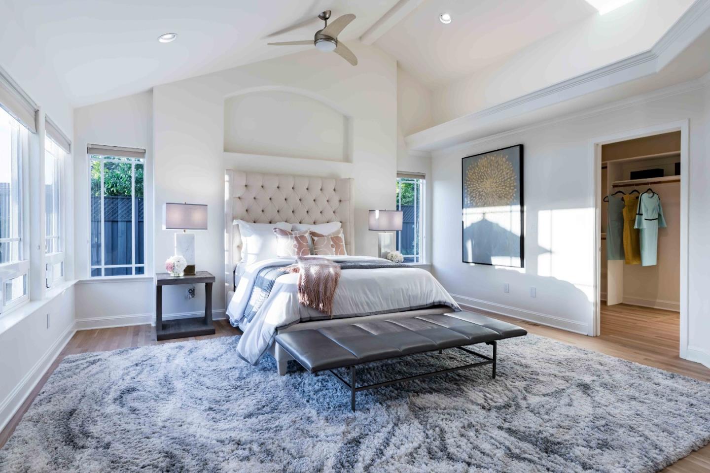 909 Clinton Road Los Altos, CA 94024 - Photo 13 of 26 Gallery Image 13