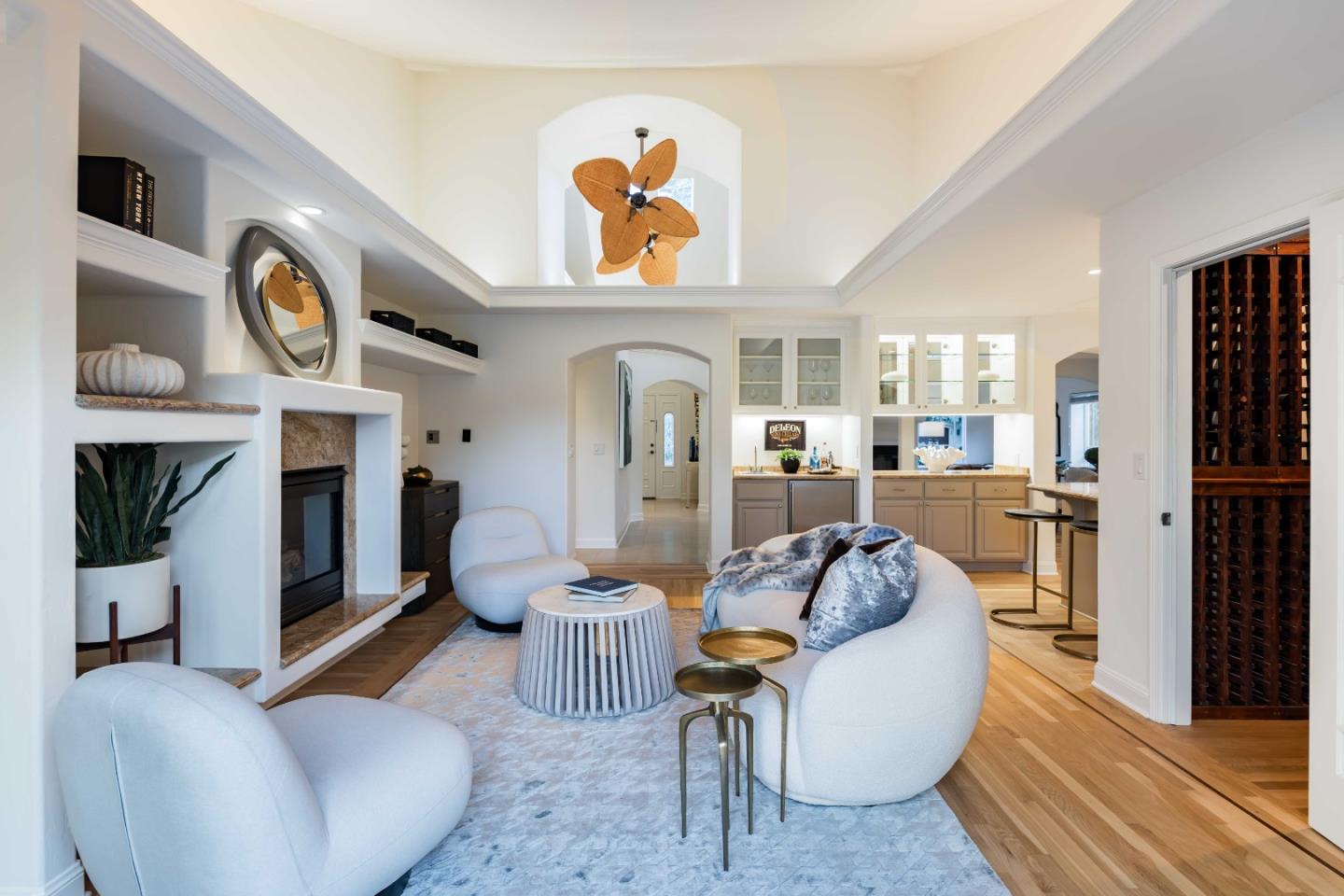 909 Clinton Road Los Altos, CA 94024 - Photo 9 of 26 Gallery Image 9
