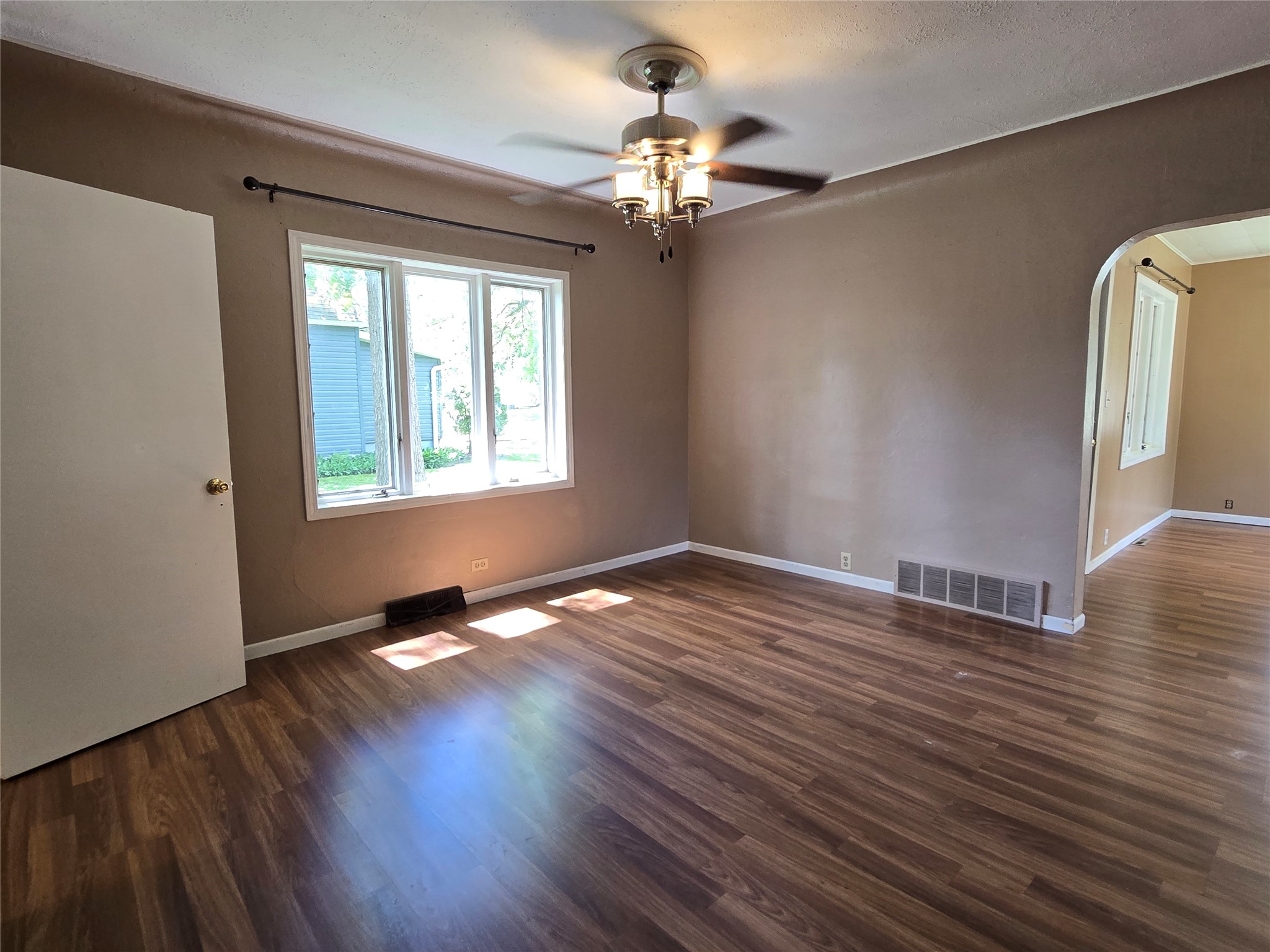 202 East Gates Street Rice Lake, WI 54868 - Photo 9 of 27