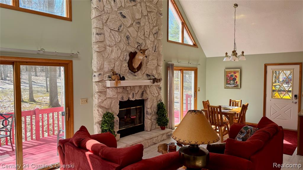 304 Balsam Road Roscommon, MI 48653 - Photo 3 of 31