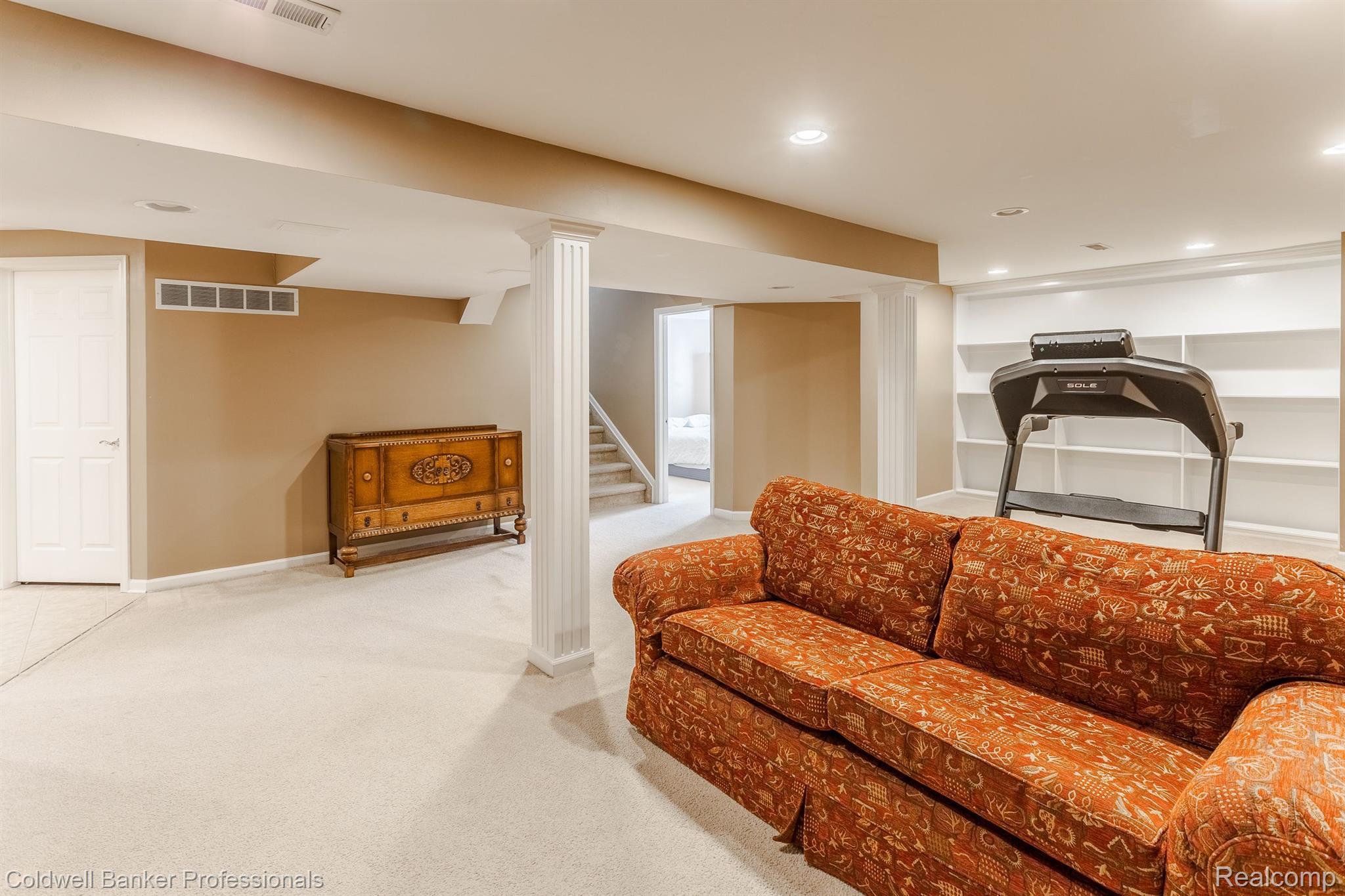 49760 Potomac Road Canton, MI 48188 - Photo 30 of 37 Gallery Image 30