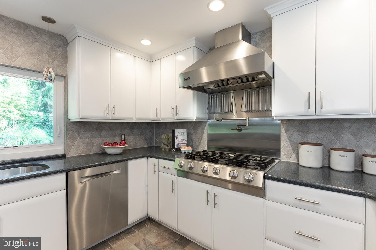 125 Upper Gulph Road Radnor, PA 19087 - Photo 11 of 83 Plenty of Countertop Space and Cabinets