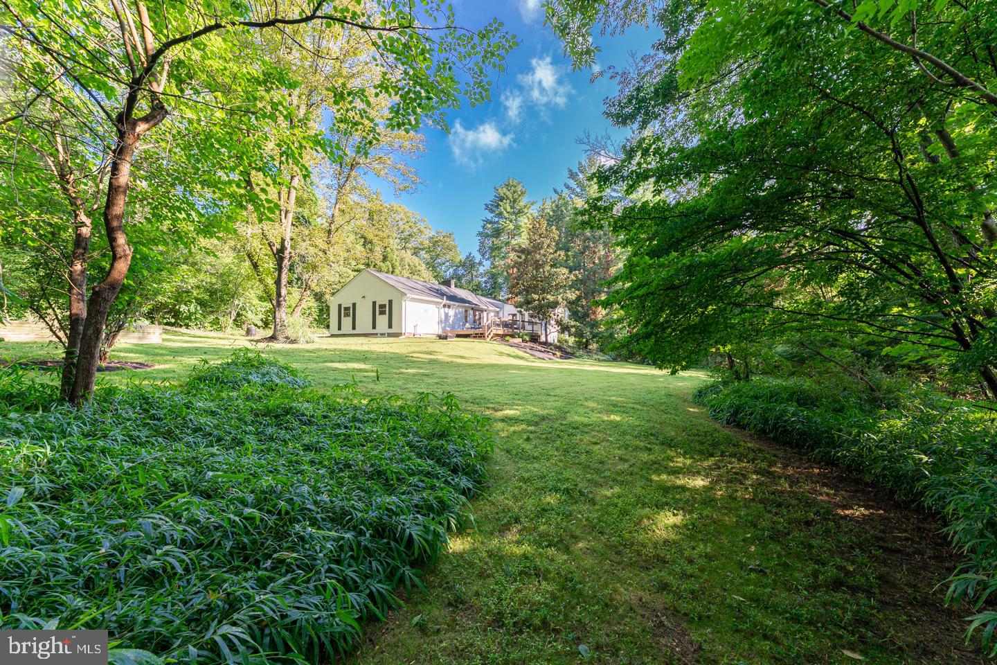 125 Upper Gulph Road Radnor, PA 19087 - Photo 73 of 83 Peaceful wooded arena