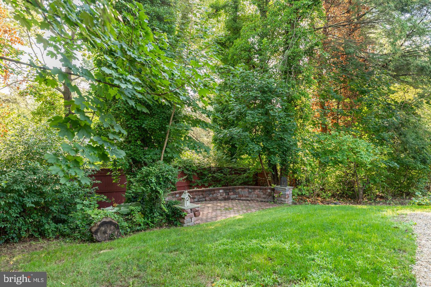 125 Upper Gulph Road Radnor, PA 19087 - Photo 76 of 83 Front Side patio