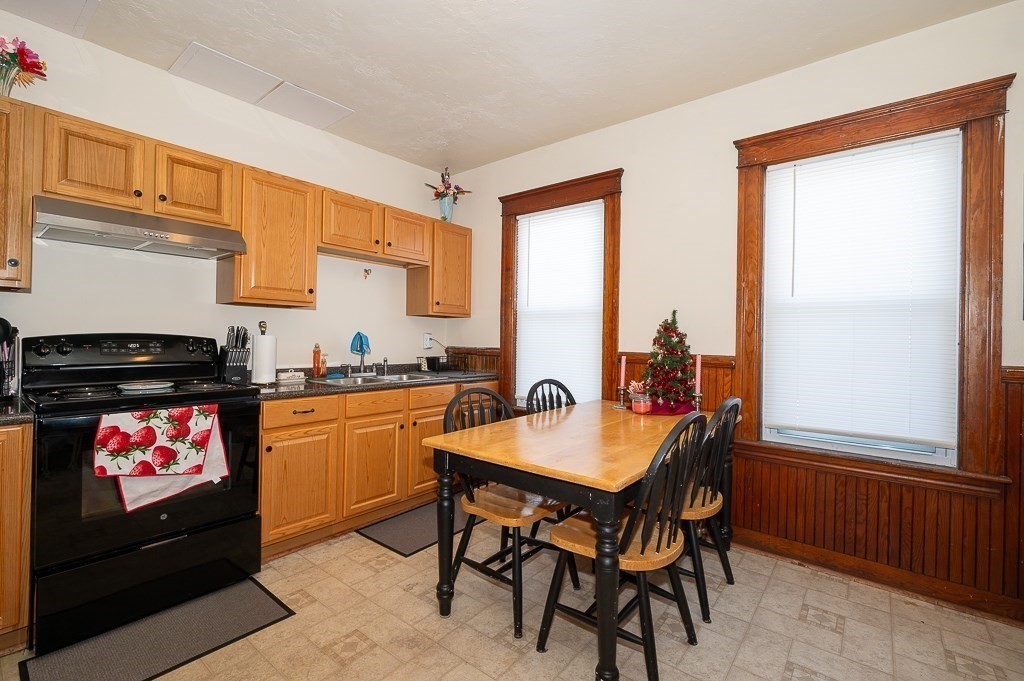 104 1/2 Rodney Street Worcester, MA 01605 - Photo 10 of 25