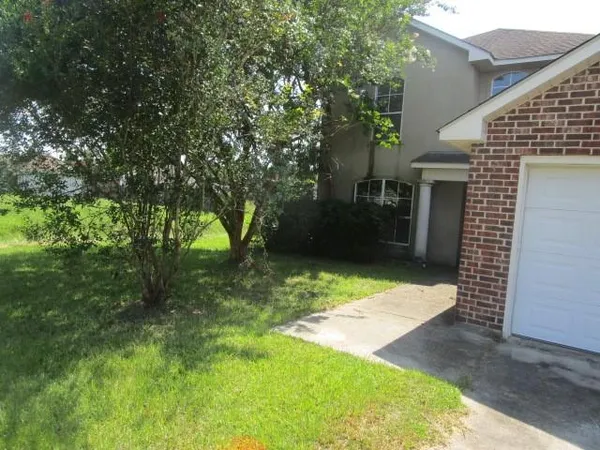 $219,500 | 36062 Raleigh Drive, Denham Springs, LA 70706