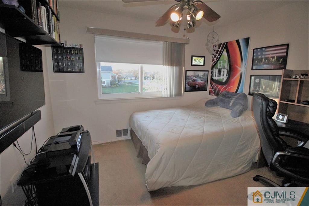 25 Norton Road Monmouth Junction, NJ 08852 - Photo 15 of 23 Gallery Image 15