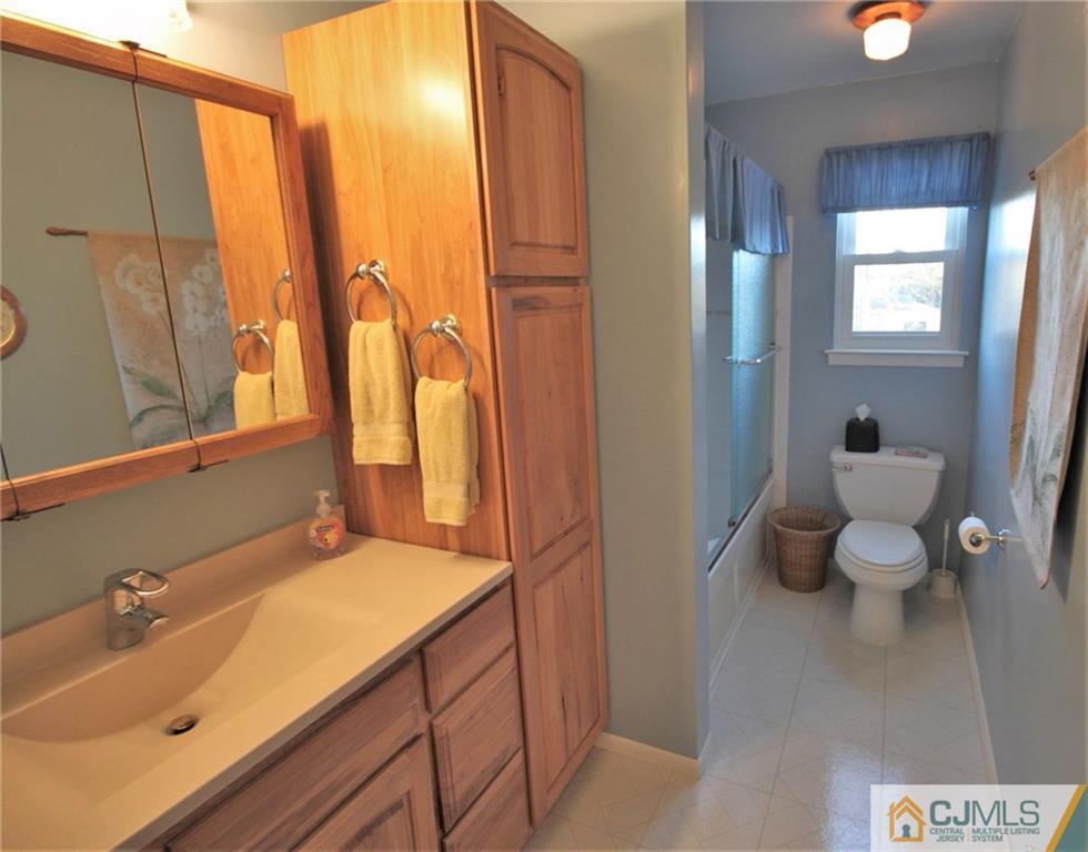 25 Norton Road Monmouth Junction, NJ 08852 - Photo 16 of 23 Gallery Image 16